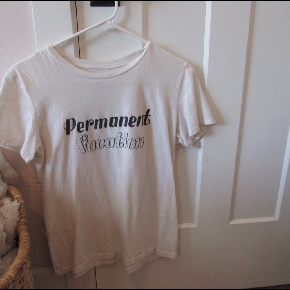 Permanent vacation tee